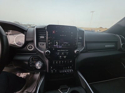 2021 RAM 1500 Laramie Crew Cab 4x4 5'7' Box
