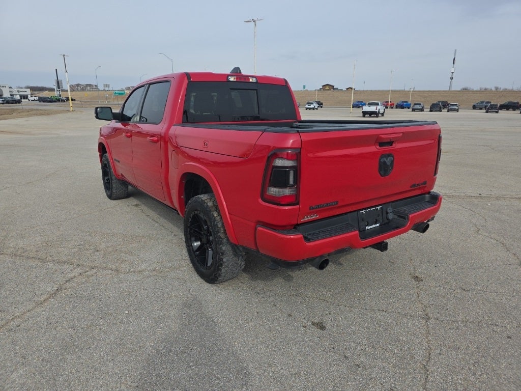 2021 RAM 1500 Laramie Crew Cab 4x4 5'7' Box