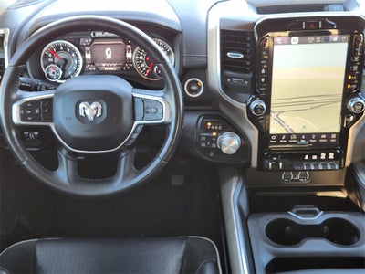 2022 RAM 1500 Laramie Crew Cab 4x4 5'7' Box