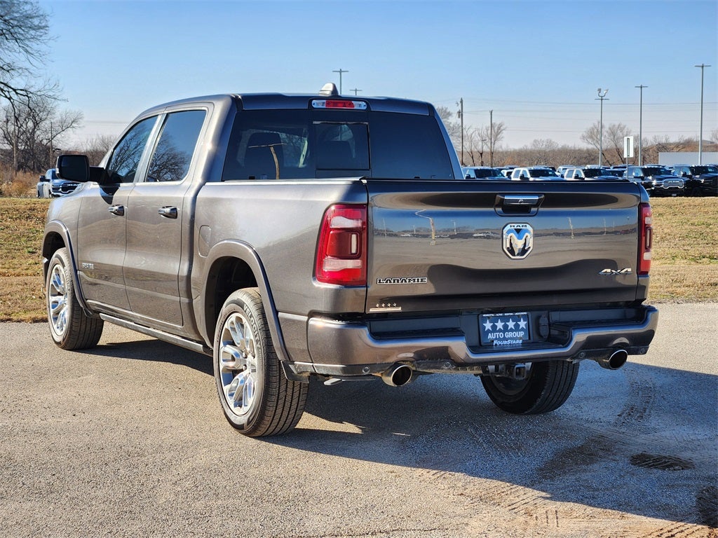 2022 RAM 1500 Laramie Crew Cab 4x4 5'7' Box
