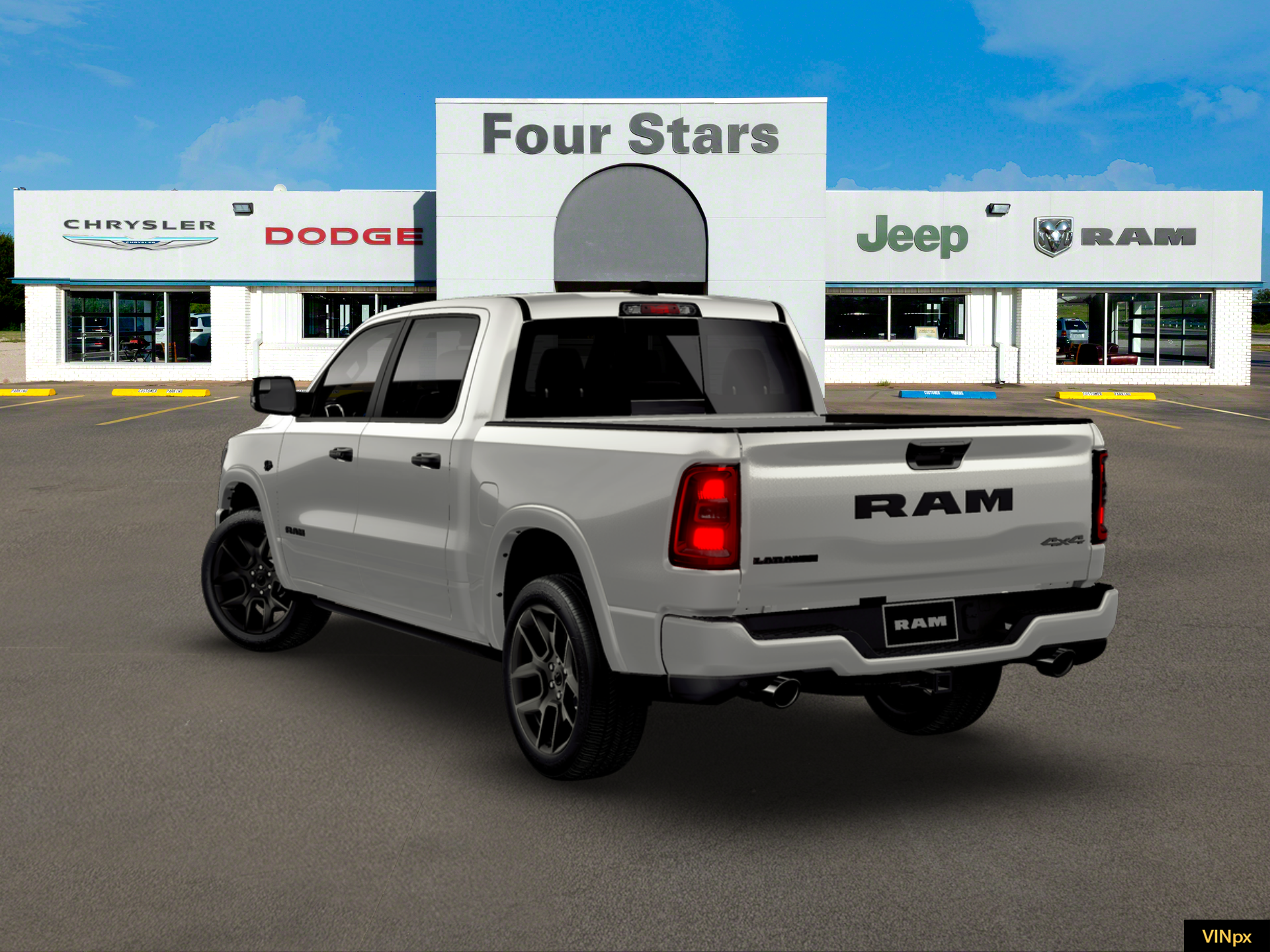 2026 RAM Ram 1500 RAM 1500 LARAMIE CREW CAB 4X4 5'7' BOX