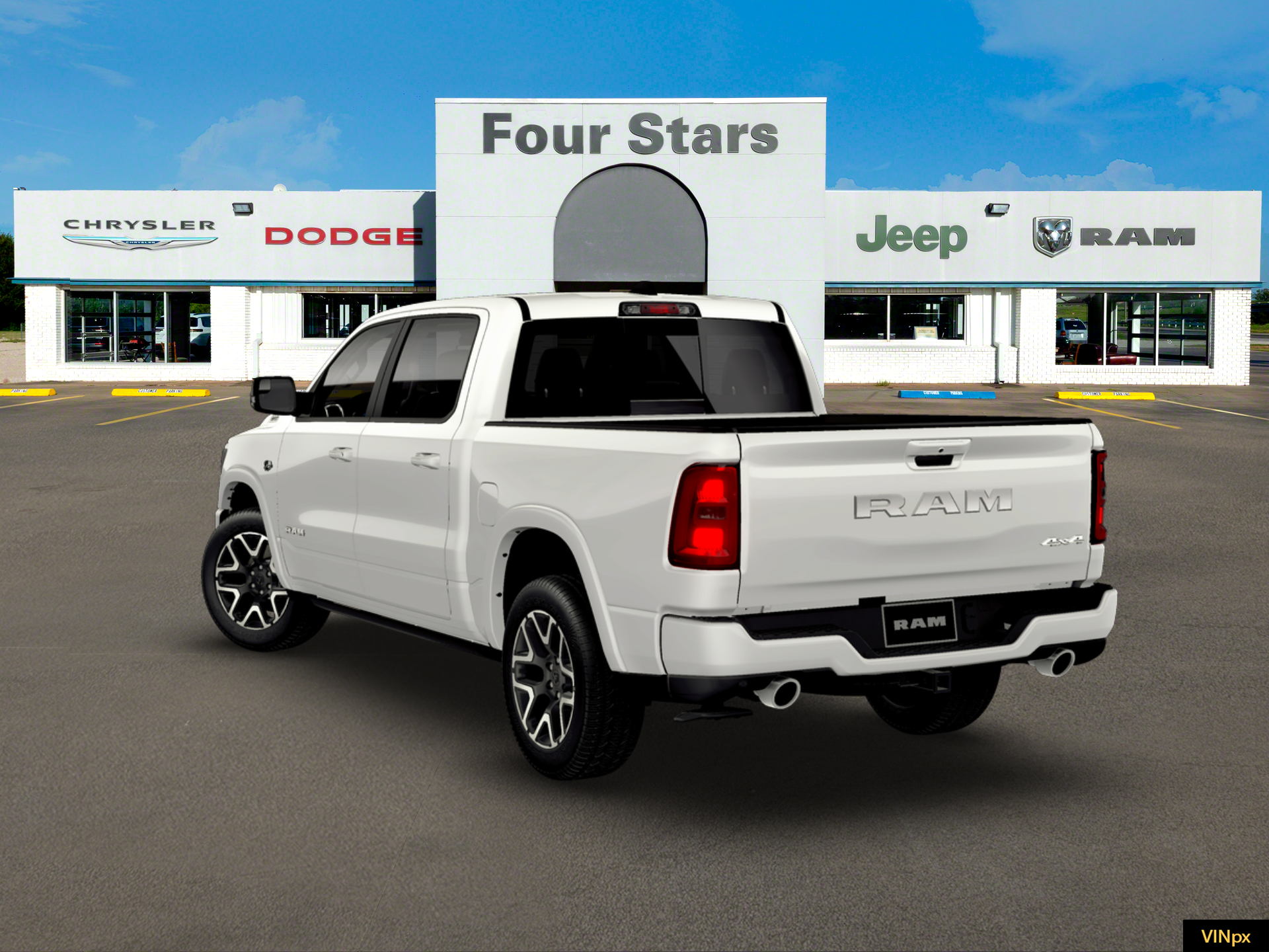 2026 RAM Ram 1500 RAM 1500 LARAMIE CREW CAB 4X4 5'7' BOX