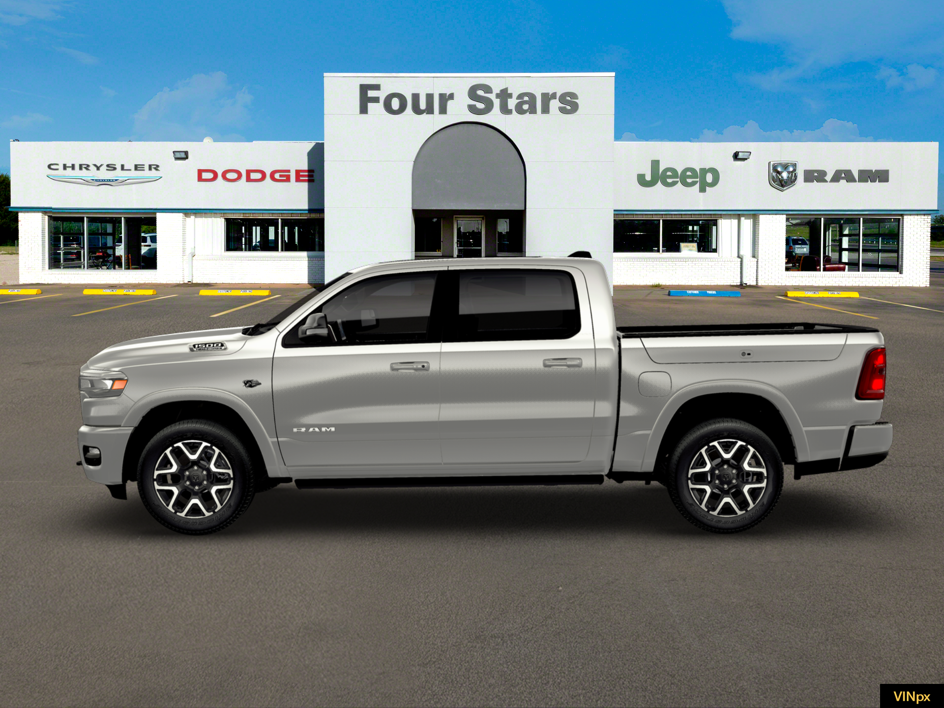 2026 RAM Ram 1500 RAM 1500 LARAMIE CREW CAB 4X4 5'7' BOX