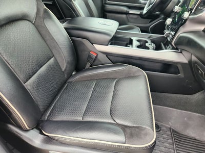2023 RAM 1500 Laramie Crew Cab 4x4 5'7' Box