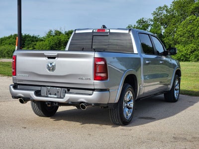 2020 RAM 1500 Laramie Crew Cab 4x4 5'7' Box