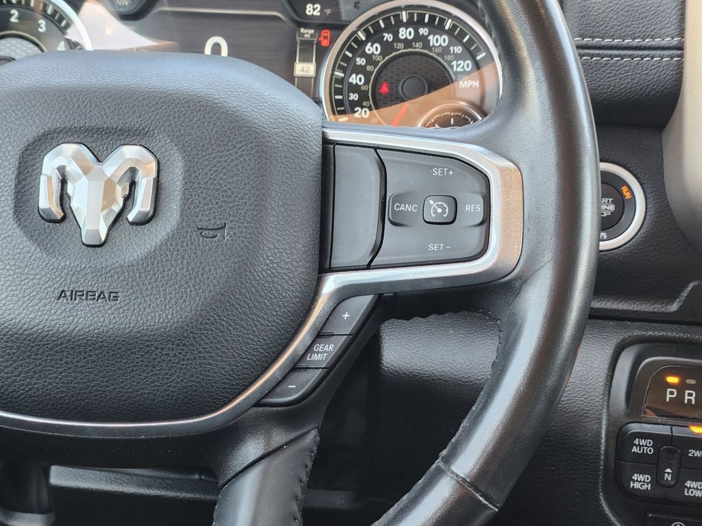 2022 RAM 1500 Laramie Crew Cab 4x4 5'7' Box