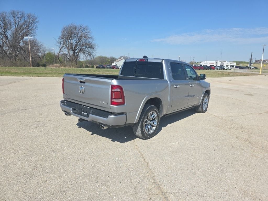 2022 RAM 1500 Laramie Crew Cab 4x4 5'7' Box