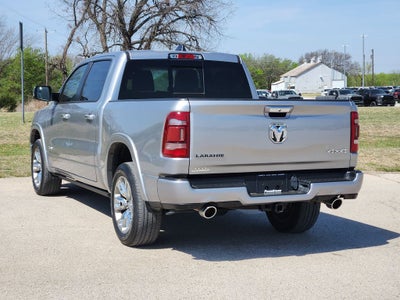 2022 RAM 1500 Laramie Crew Cab 4x4 5'7' Box