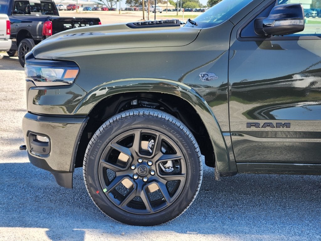 2027 RAM Ram 1500 RAM 1500 LARAMIE CREW CAB 4X4 5'7' BOX