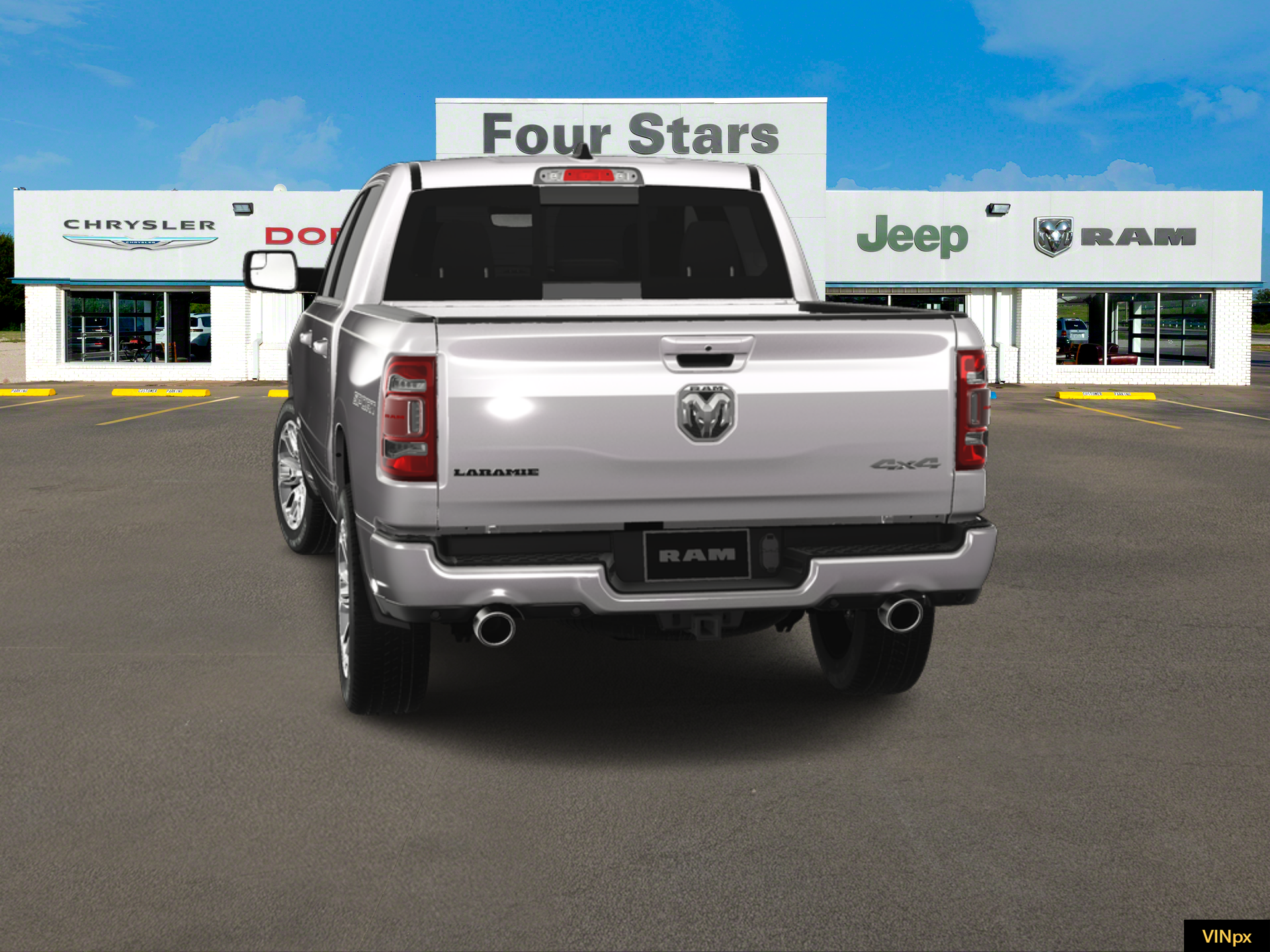 2023 RAM 1500 Laramie Crew Cab 4x4 5'7' Box