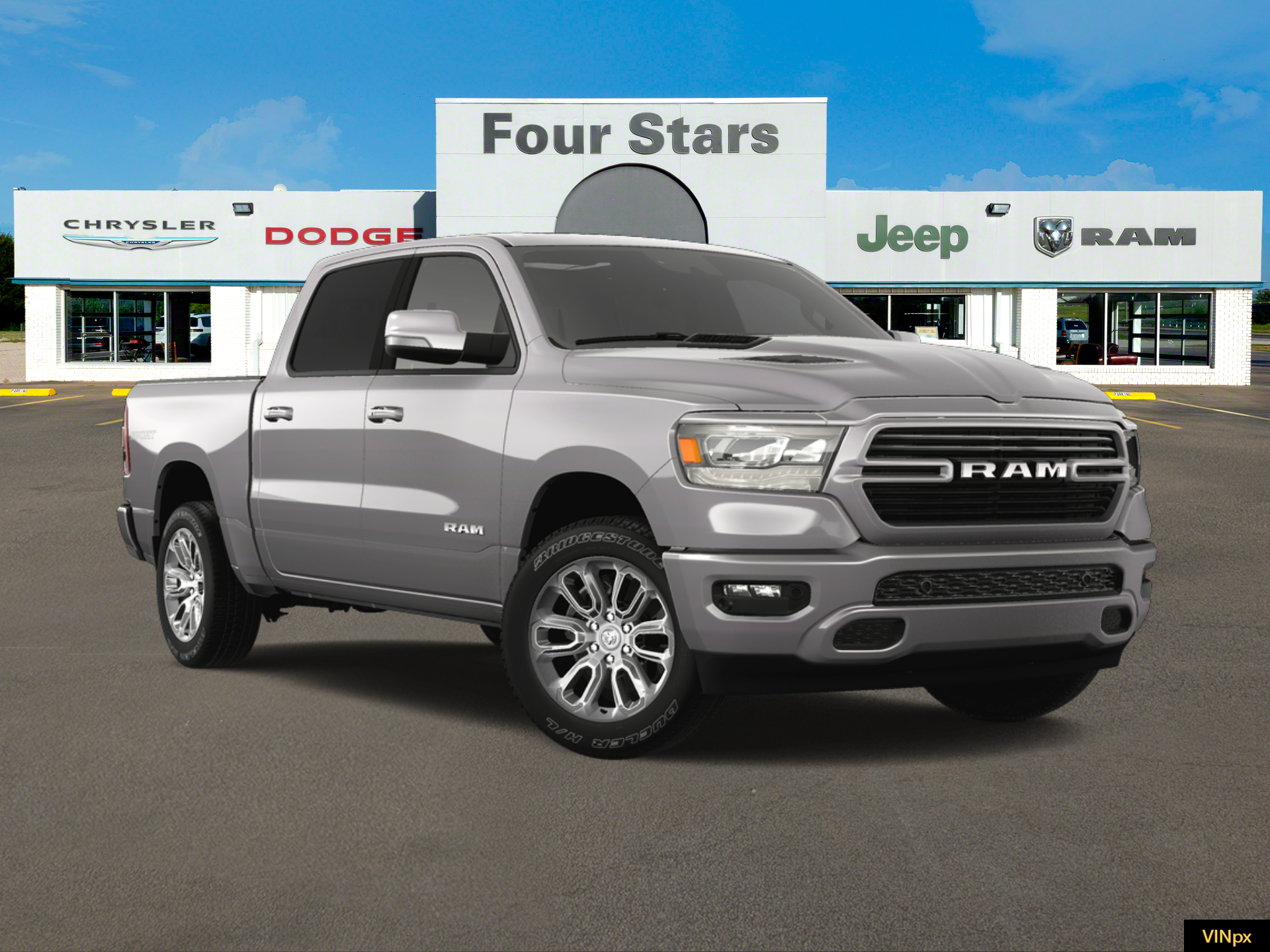 2023 RAM 1500 Laramie Crew Cab 4x4 5'7' Box