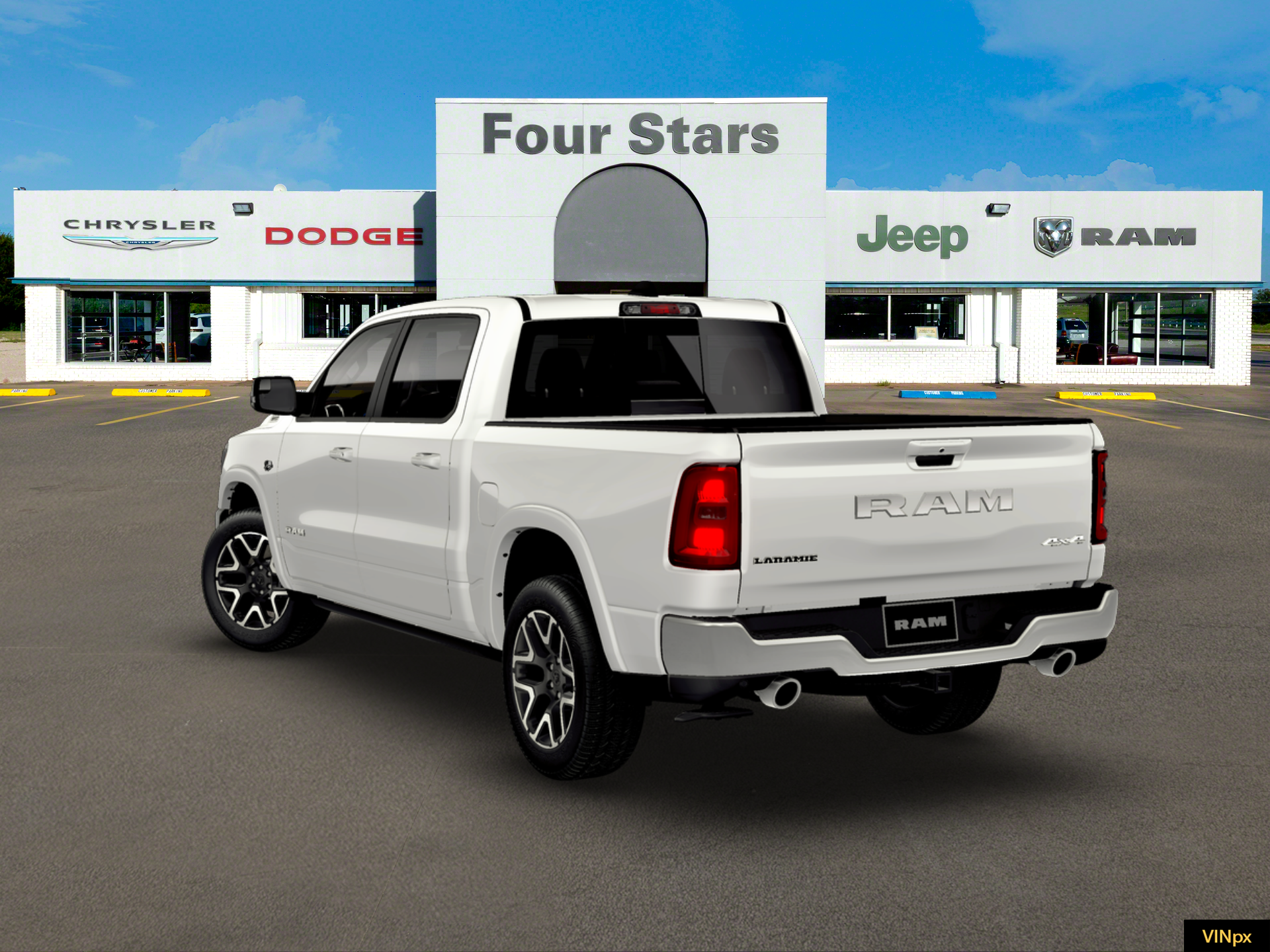 2026 RAM Ram 1500 RAM 1500 LARAMIE CREW CAB 4X4 5'7' BOX