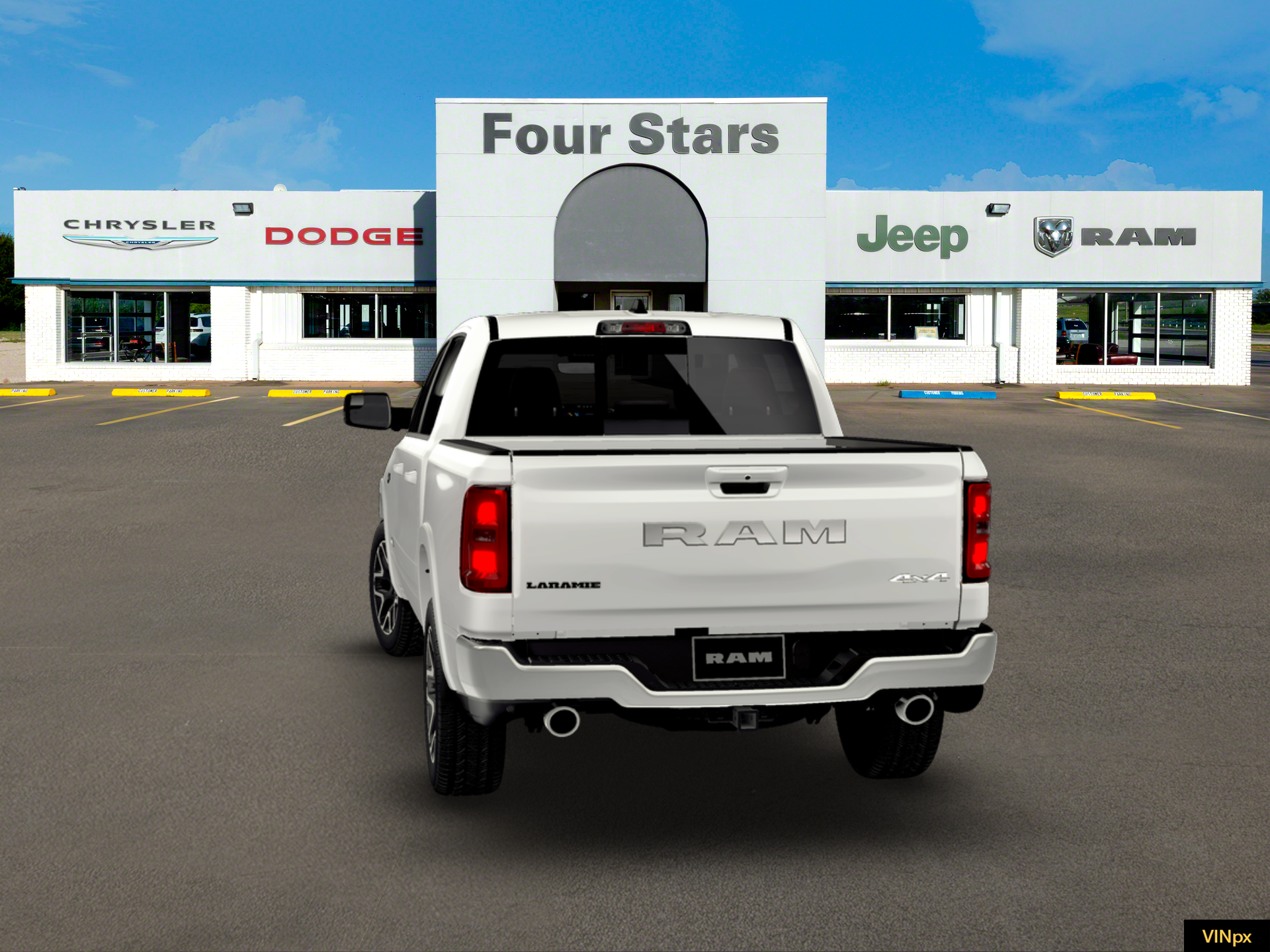 2026 RAM Ram 1500 RAM 1500 LARAMIE CREW CAB 4X4 5'7' BOX