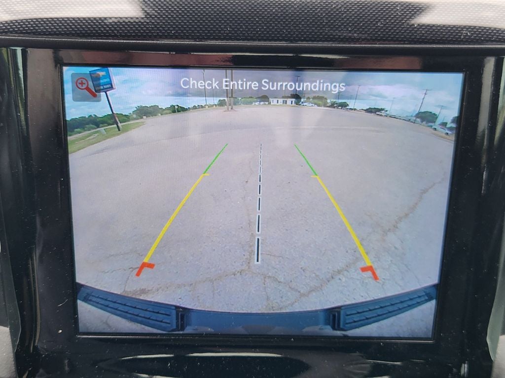 2022 RAM 1500 Laramie Crew Cab 4x4 5'7' Box