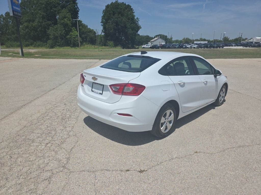 2018 Chevrolet Cruze LS Auto