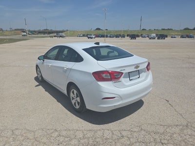 2018 Chevrolet Cruze LS Auto