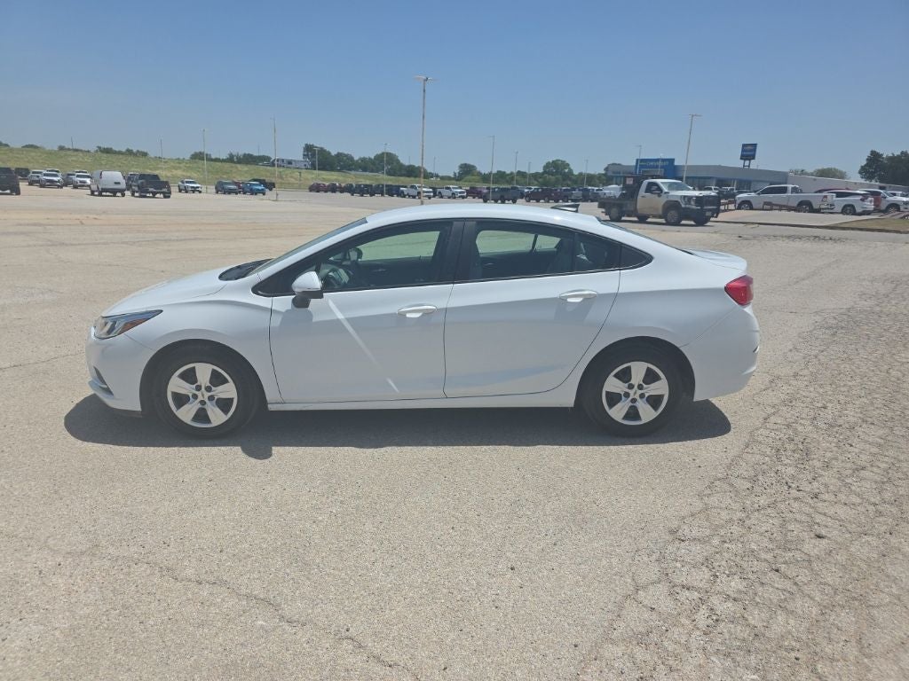 2018 Chevrolet Cruze LS Auto