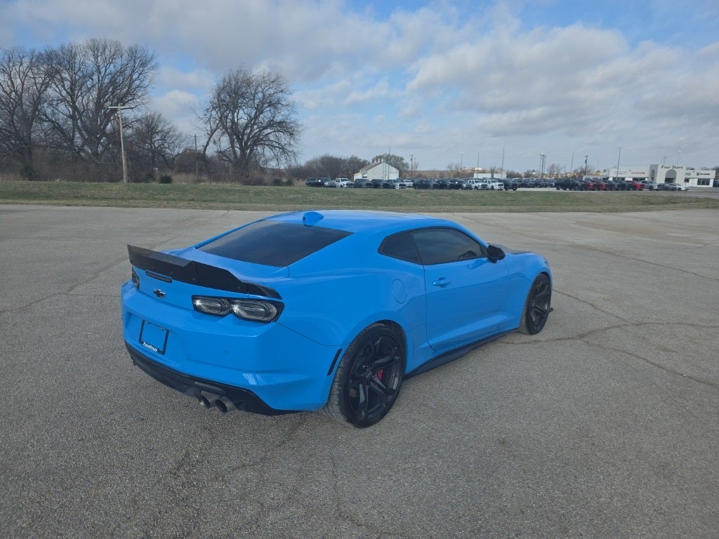 2023 Chevrolet Camaro RWD Coupe 2SS