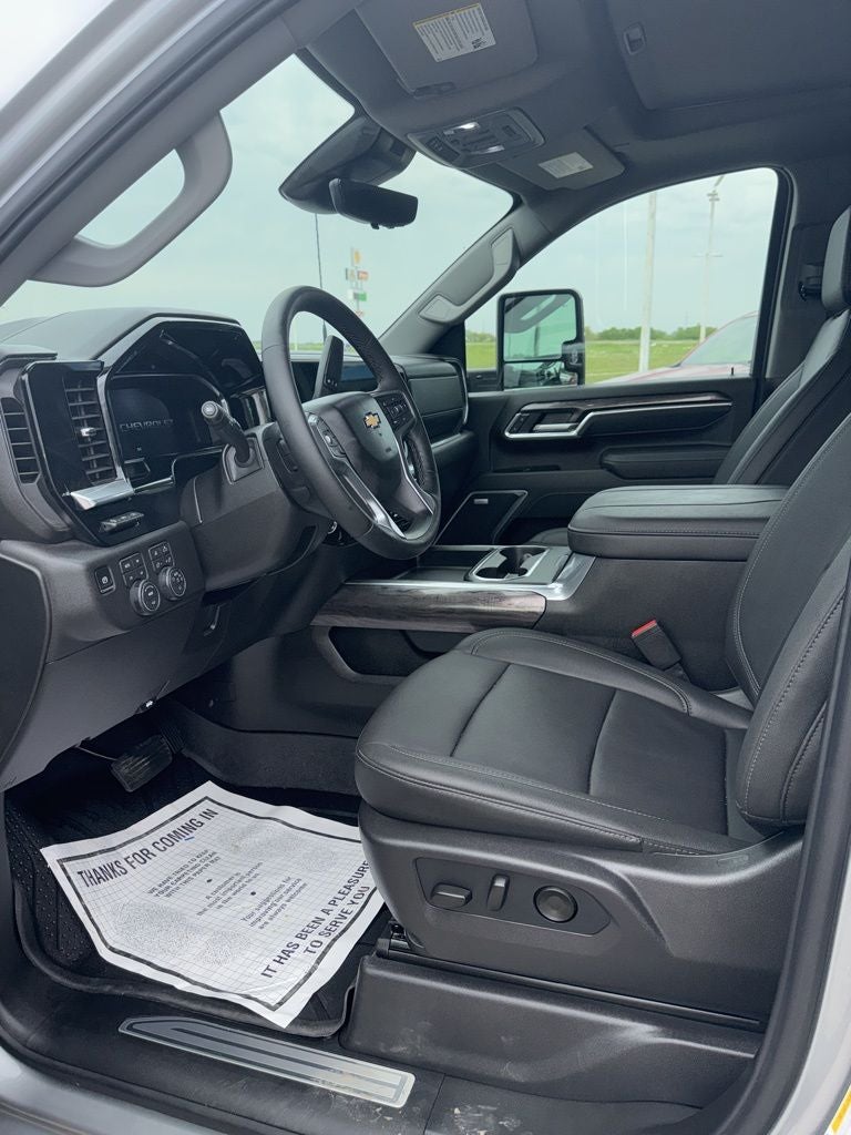 2026 Chevrolet Silverado 3500HD LTZ DRW