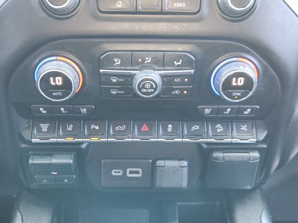 2022 Chevrolet Silverado 2500HD 4WD Crew Cab Standard Bed LTZ