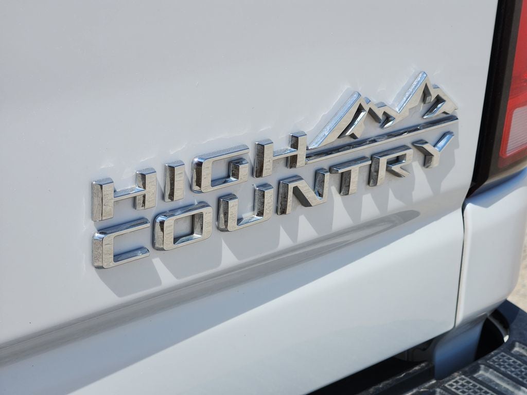 2024 Chevrolet Silverado 2500HD 4WD Crew Cab Standard Bed High Country
