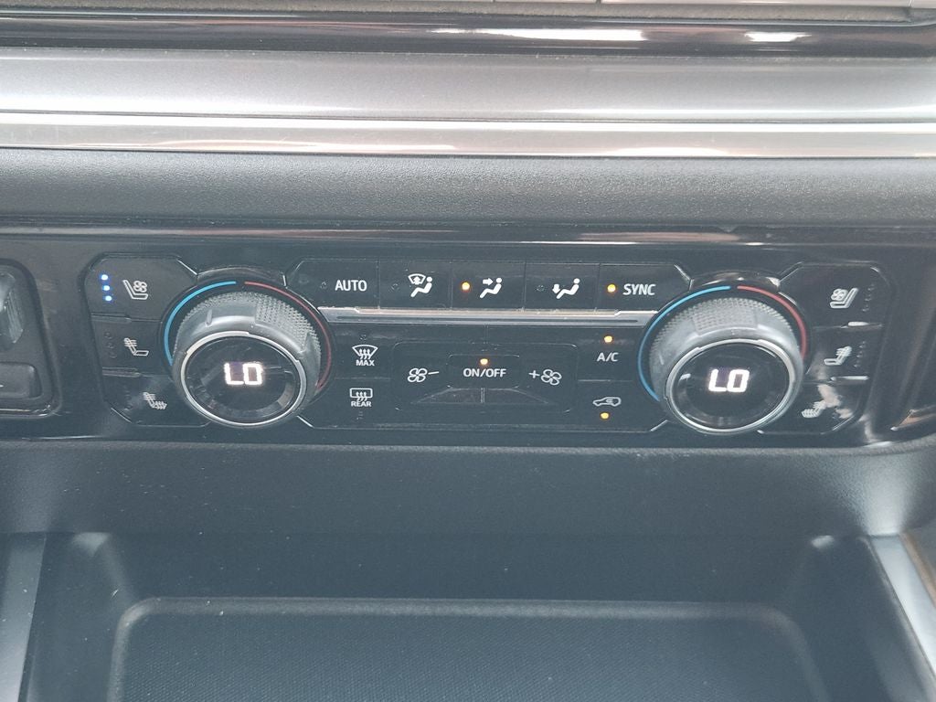 2024 Chevrolet Silverado 2500HD 4WD Crew Cab Standard Bed High Country