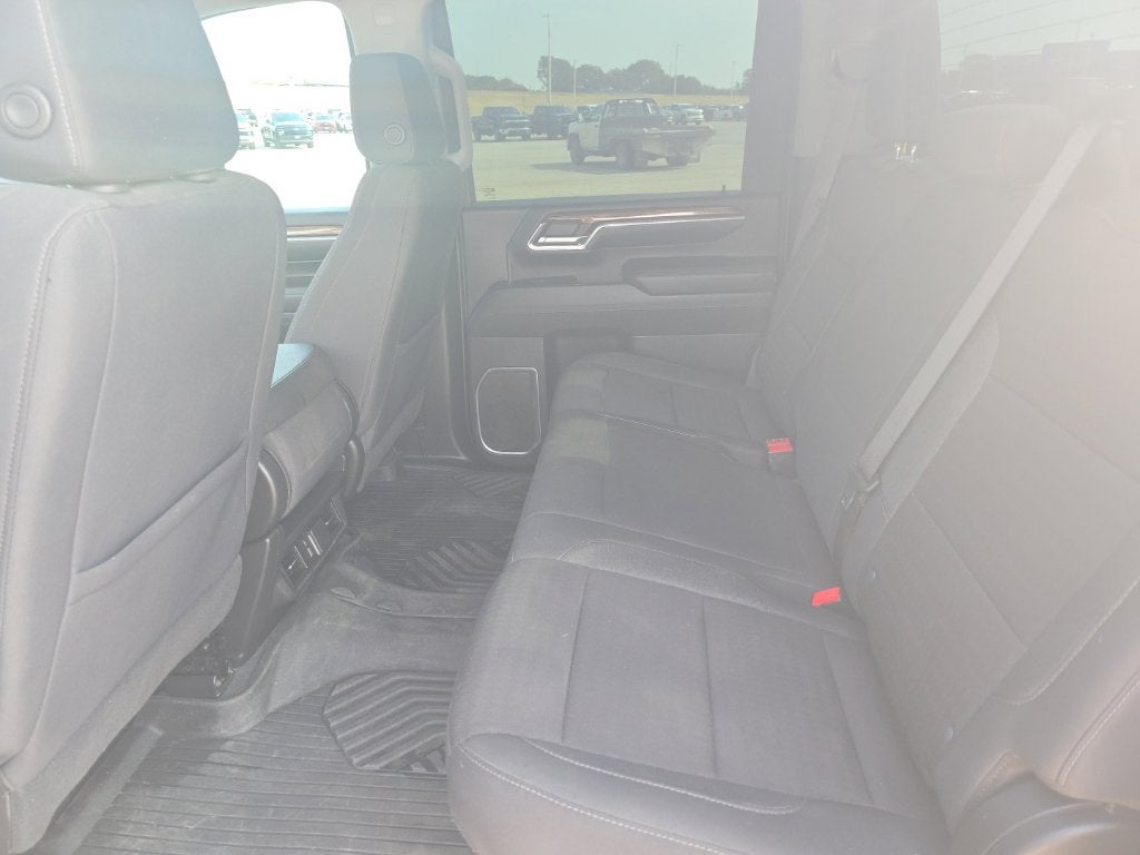 2024 Chevrolet Silverado 3500HD 4WD Crew Cab Long Bed LT