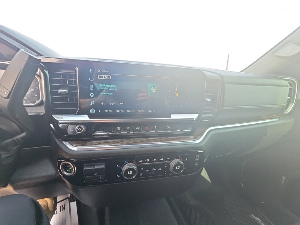 2024 Chevrolet Silverado 3500HD 4WD Crew Cab Long Bed LT