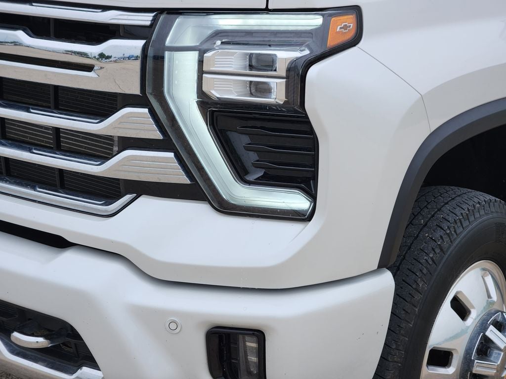 2024 Chevrolet Silverado 3500HD 4WD Crew Cab Long Bed High Country