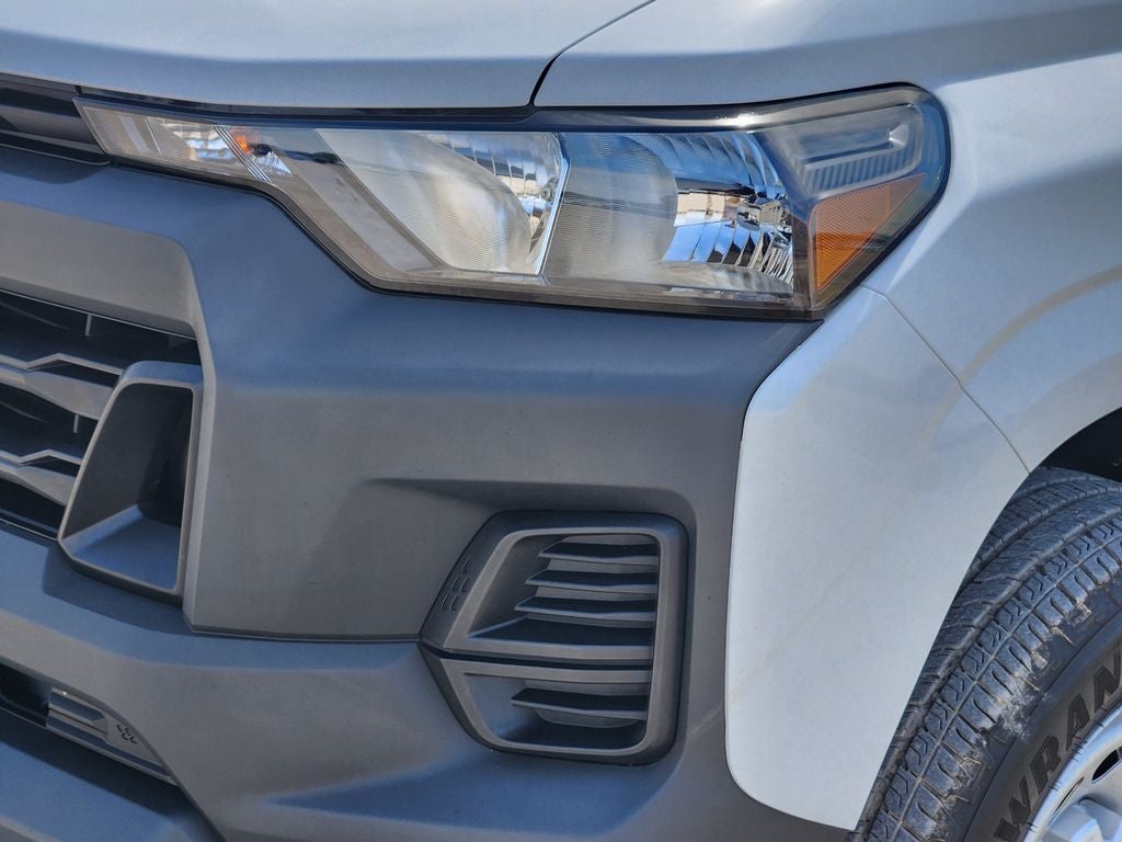 2023 Chevrolet Colorado 4WD Crew Cab Short Box WT