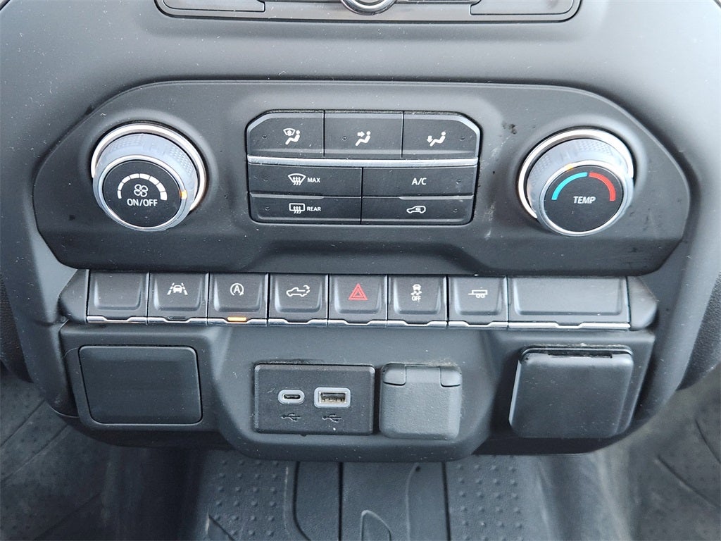 2024 Chevrolet Silverado 1500 2WD Crew Cab Short Bed Custom