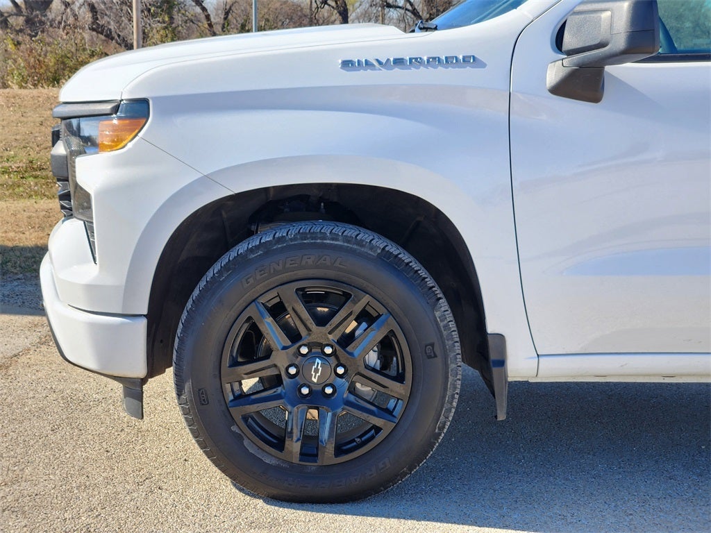 2024 Chevrolet Silverado 1500 2WD Crew Cab Short Bed Custom
