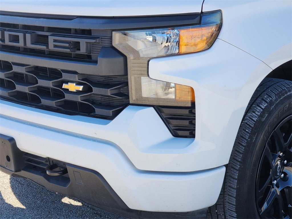 2024 Chevrolet Silverado 1500 2WD Crew Cab Short Bed Custom