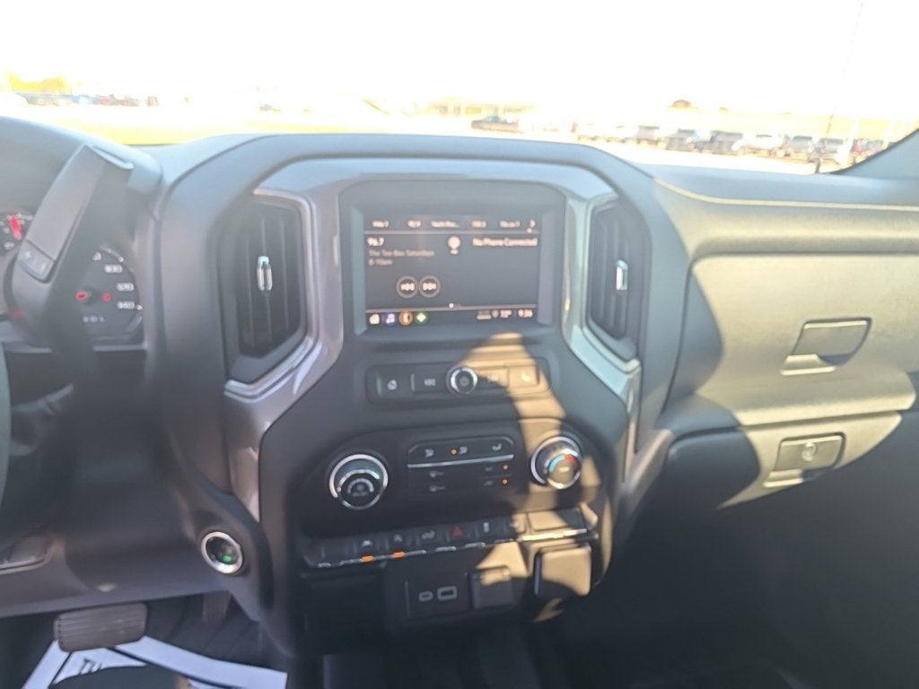 2026 Chevrolet Silverado 1500 2WD Crew Cab Short Bed Custom