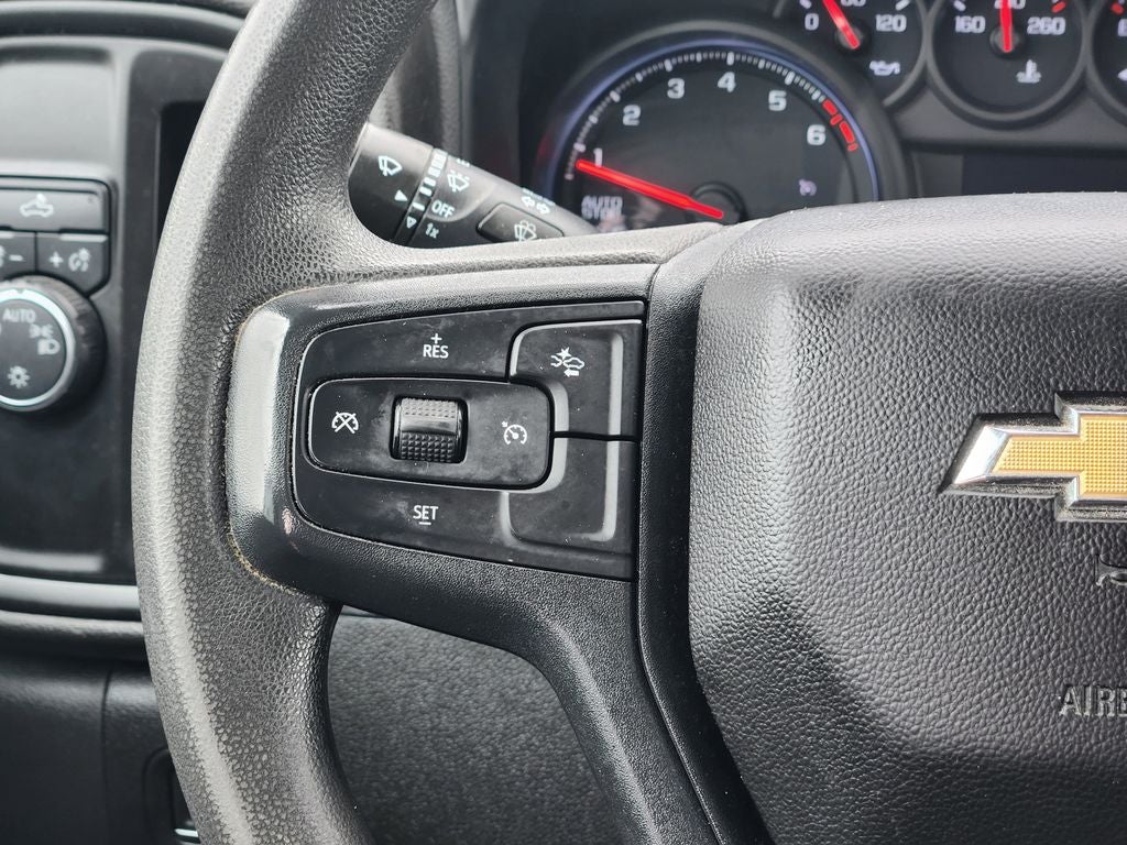 2022 Chevrolet Silverado 1500 2WD Crew Cab Short Bed Custom