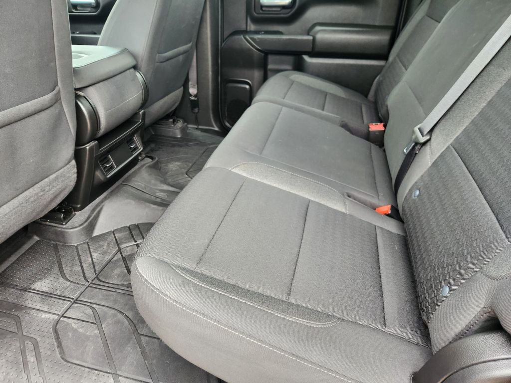 2022 Chevrolet Silverado 1500 2WD Crew Cab Short Bed Custom