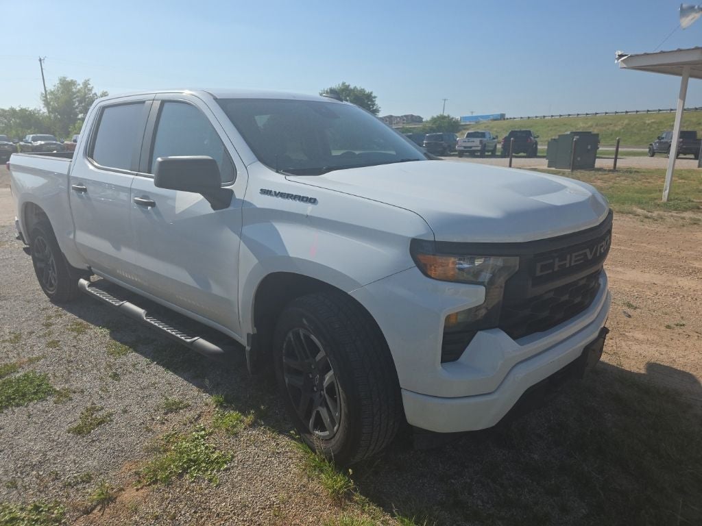 2023 Chevrolet Silverado 1500 2WD Crew Cab Short Bed Custom