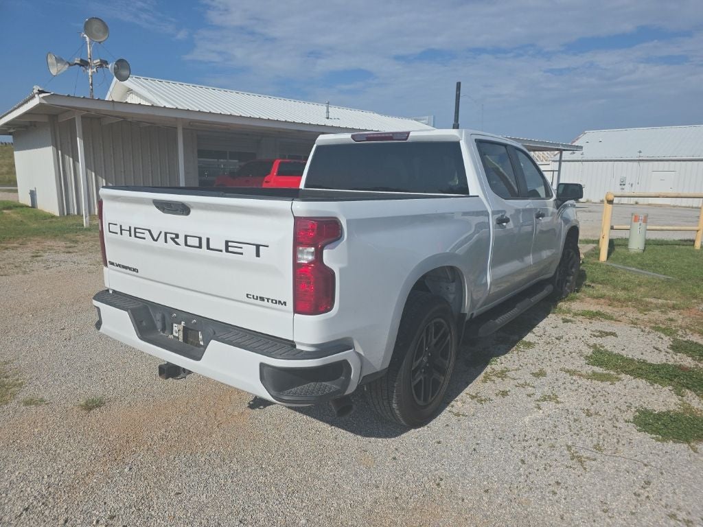 2023 Chevrolet Silverado 1500 2WD Crew Cab Short Bed Custom