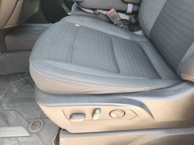 2023 Chevrolet Silverado 1500 2WD Crew Cab Short Bed Custom