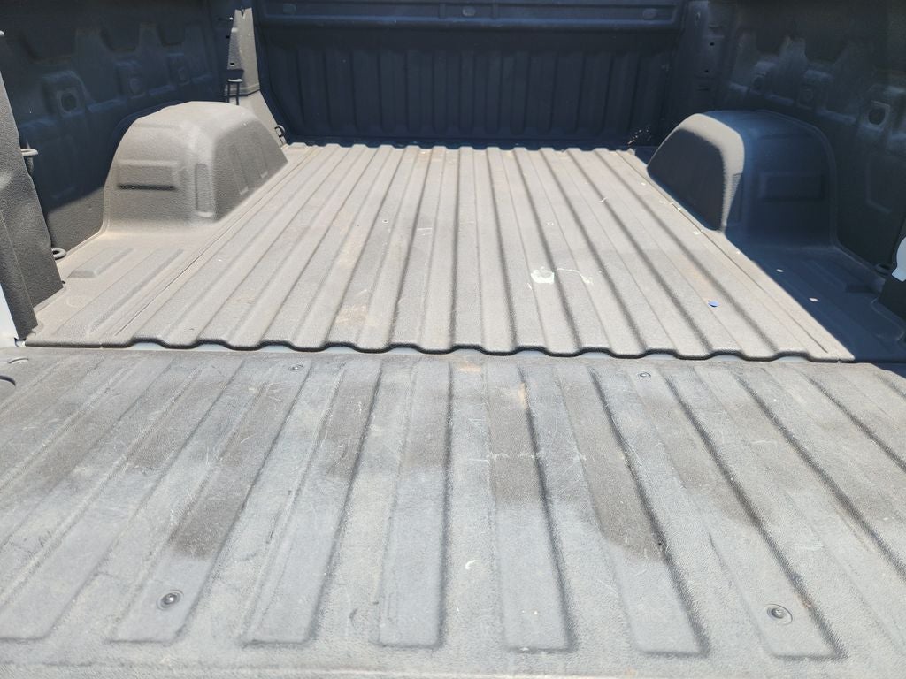 2023 Chevrolet Silverado 1500 2WD Crew Cab Short Bed Custom