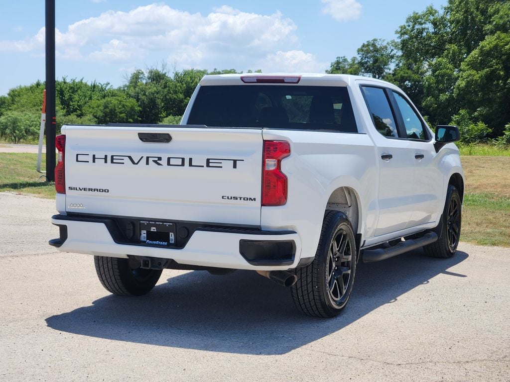 2023 Chevrolet Silverado 1500 2WD Crew Cab Short Bed Custom