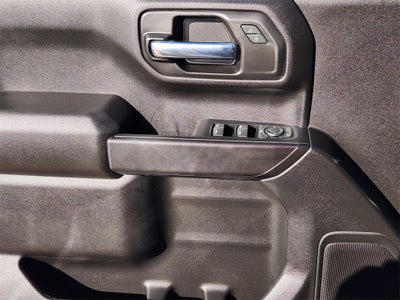 2024 Chevrolet Silverado 1500 2WD Crew Cab Short Bed Custom