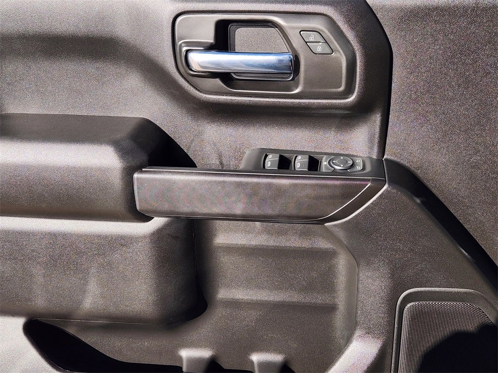 2024 Chevrolet Silverado 1500 2WD Crew Cab Short Bed Custom