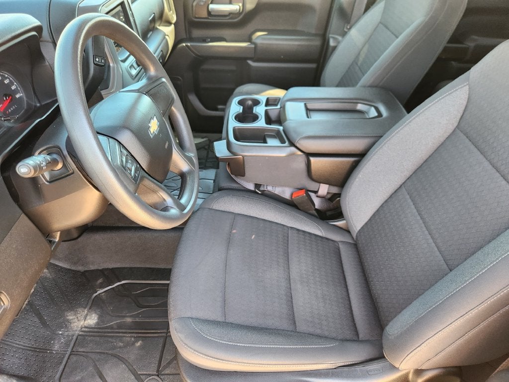 2022 Chevrolet Silverado 1500 2WD Crew Cab Short Bed Custom