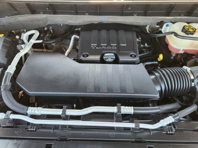 2022 Chevrolet Silverado 1500 2WD Crew Cab Short Bed Custom