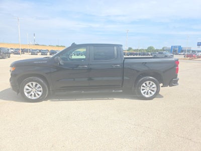 2022 Chevrolet Silverado 1500 2WD Crew Cab Short Bed Custom