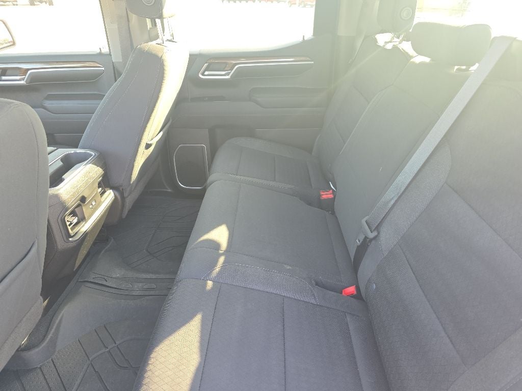 2022 Chevrolet Silverado 1500 2WD Crew Cab Short Bed LT