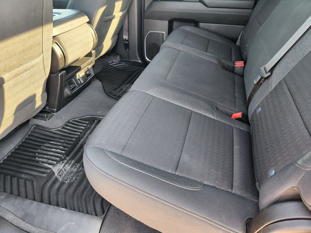 2023 Chevrolet Silverado 1500 2WD Crew Cab Short Bed LT