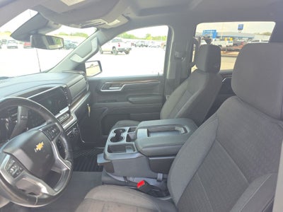 2023 Chevrolet Silverado 1500 2WD Crew Cab Short Bed LT