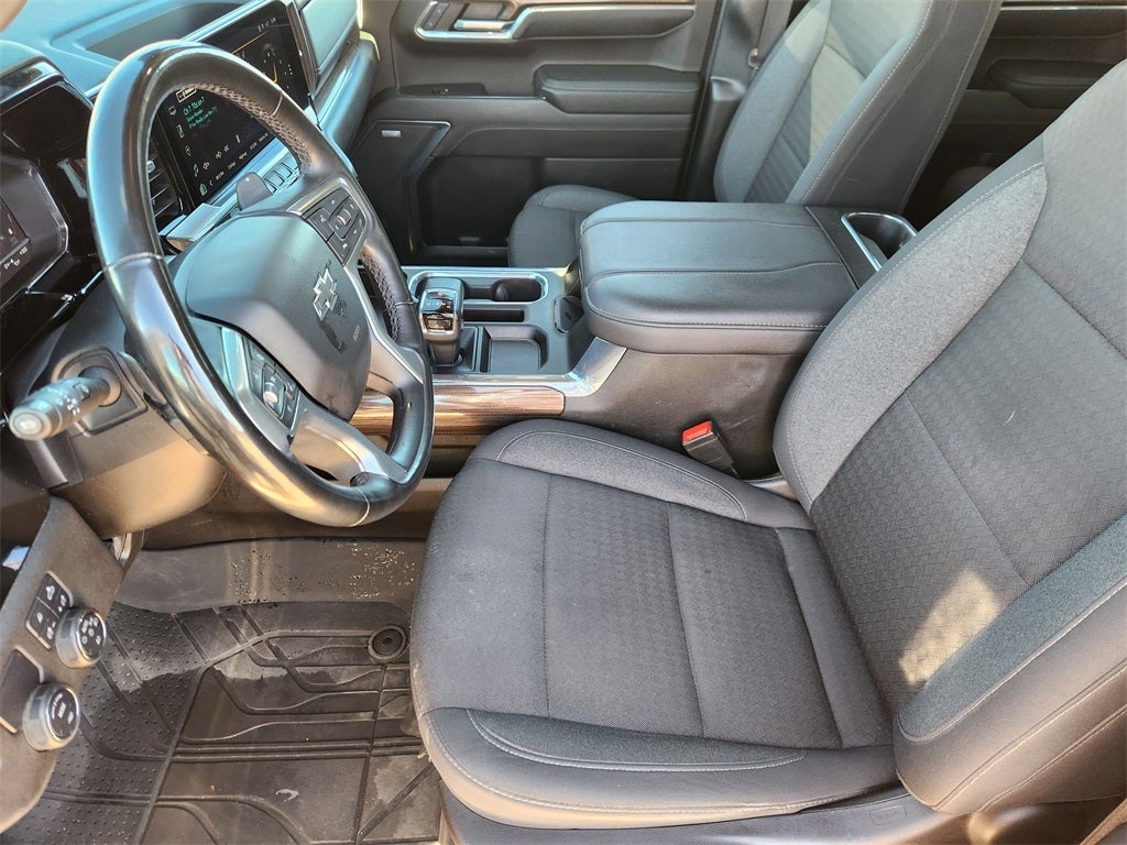 2024 Chevrolet Silverado 1500 2WD Crew Cab Short Bed RST